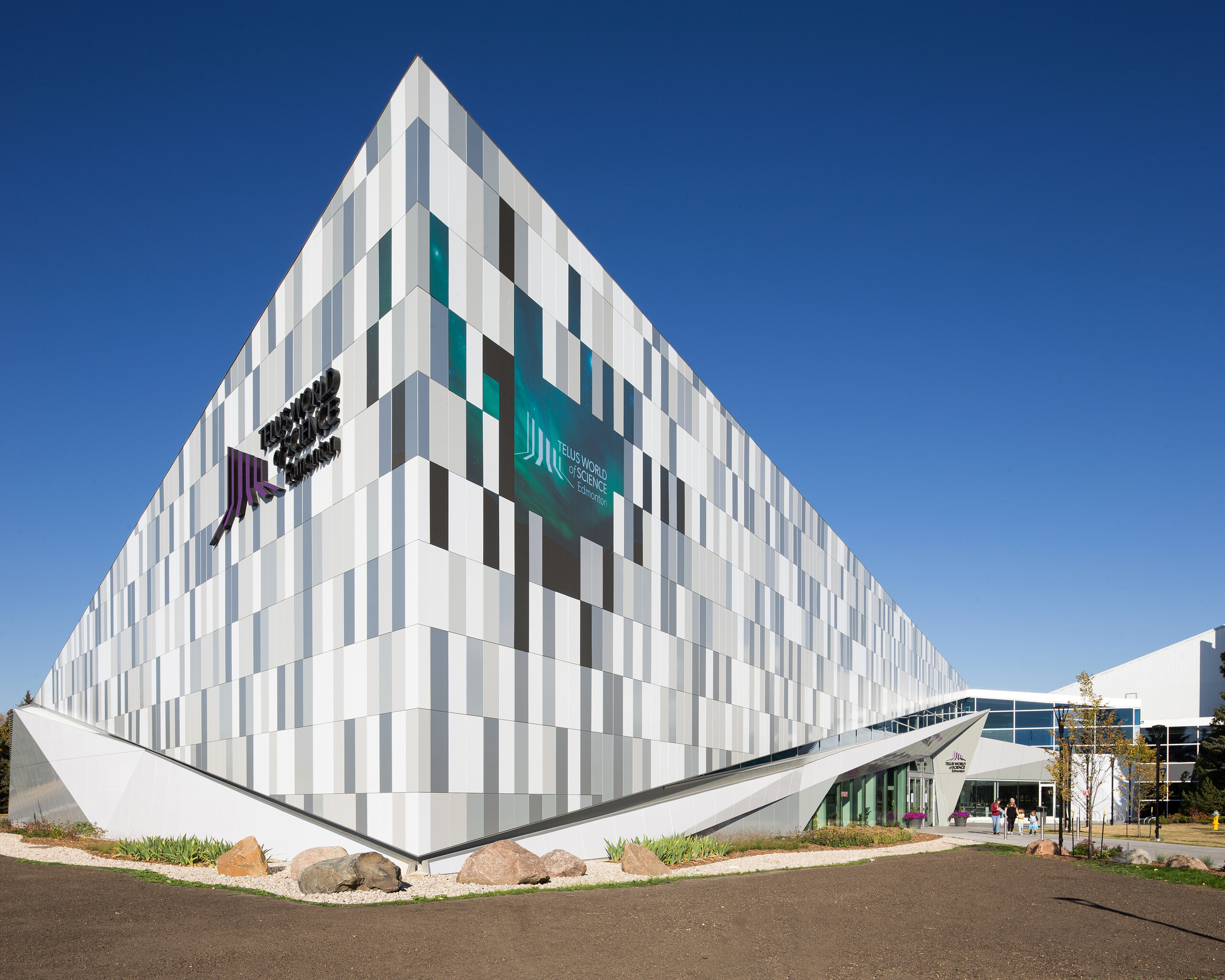 Discover STEM Adventures At The LEGO Telus World Of Science